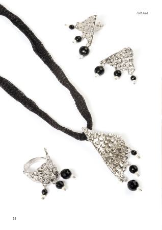 Catalogo 2012 - Bivio Gioielli by LunAr