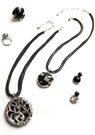 Catalogo Hathor - Bivio Gioielli by LunAr