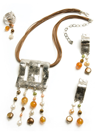 Catalogo Hathor - Bivio Gioielli by LunAr